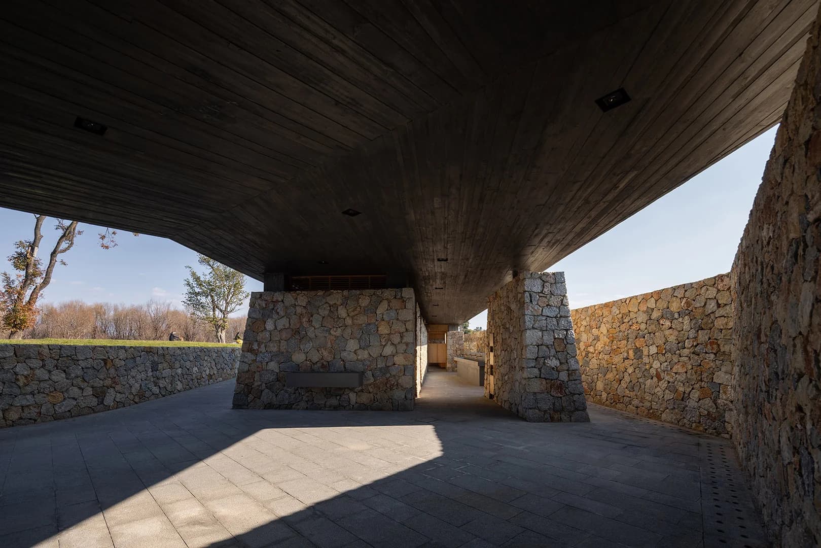 Экологическая станция у озера Эрхай