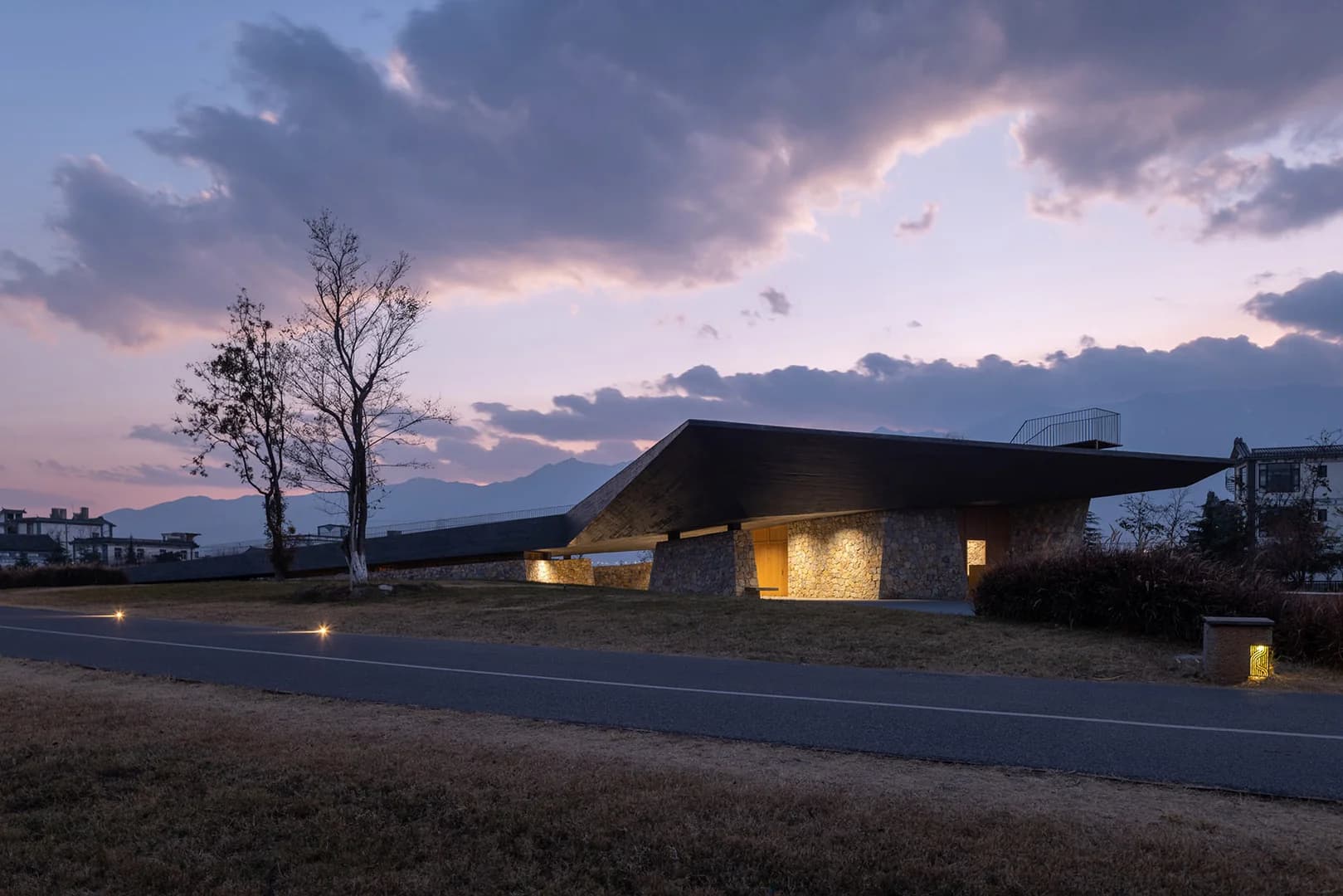 Экологическая станция у озера Эрхай