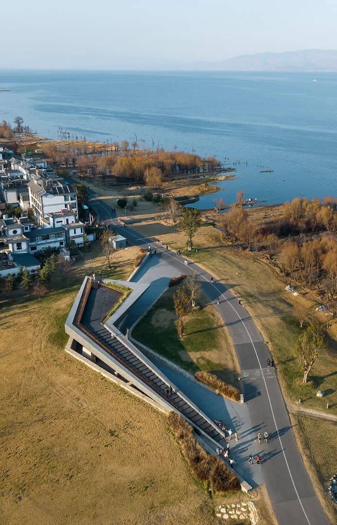 Экологическая станция у озера Эрхай