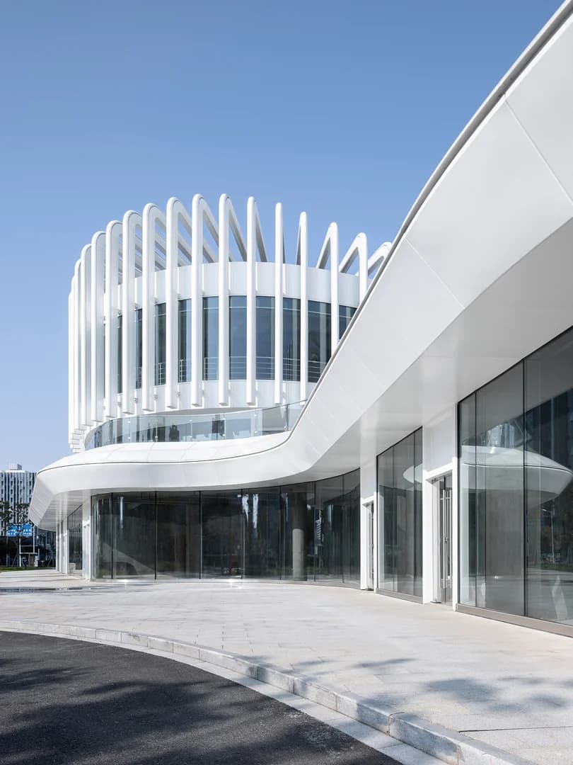 Ланхуа Гэ — Искусство на набережной