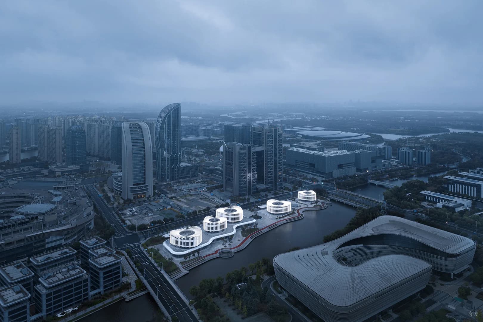 Ланхуа Гэ — Искусство на набережной