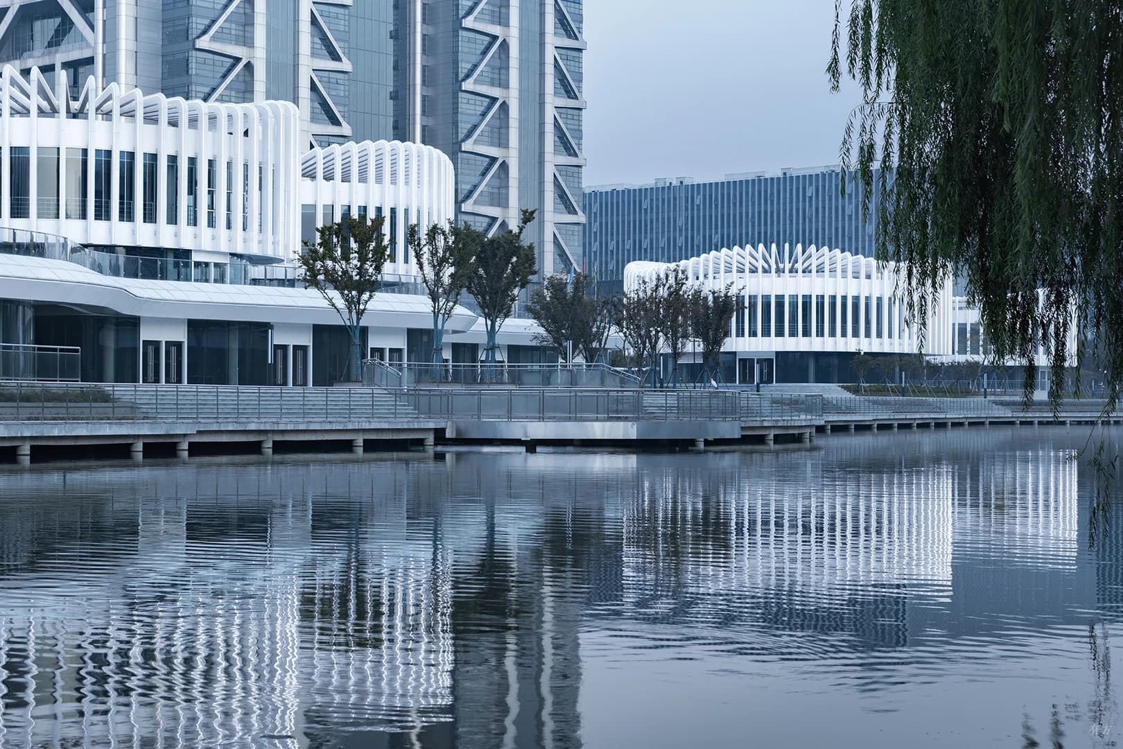 Ланхуа Гэ — Искусство на набережной