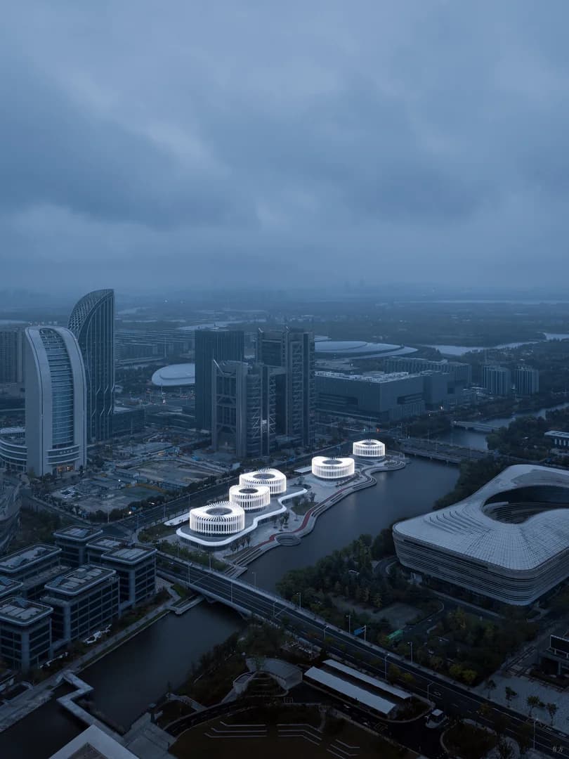 Ланхуа Гэ — Искусство на набережной