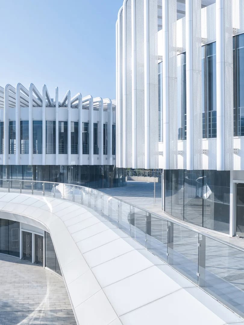 Ланхуа Гэ — Искусство на набережной