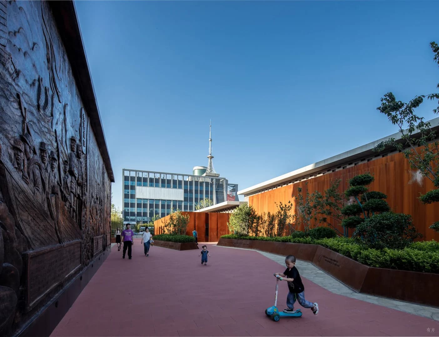 Реконструкция площади Пинъян