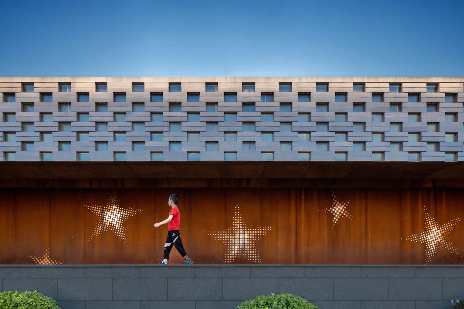 Реконструкция площади Пинъян