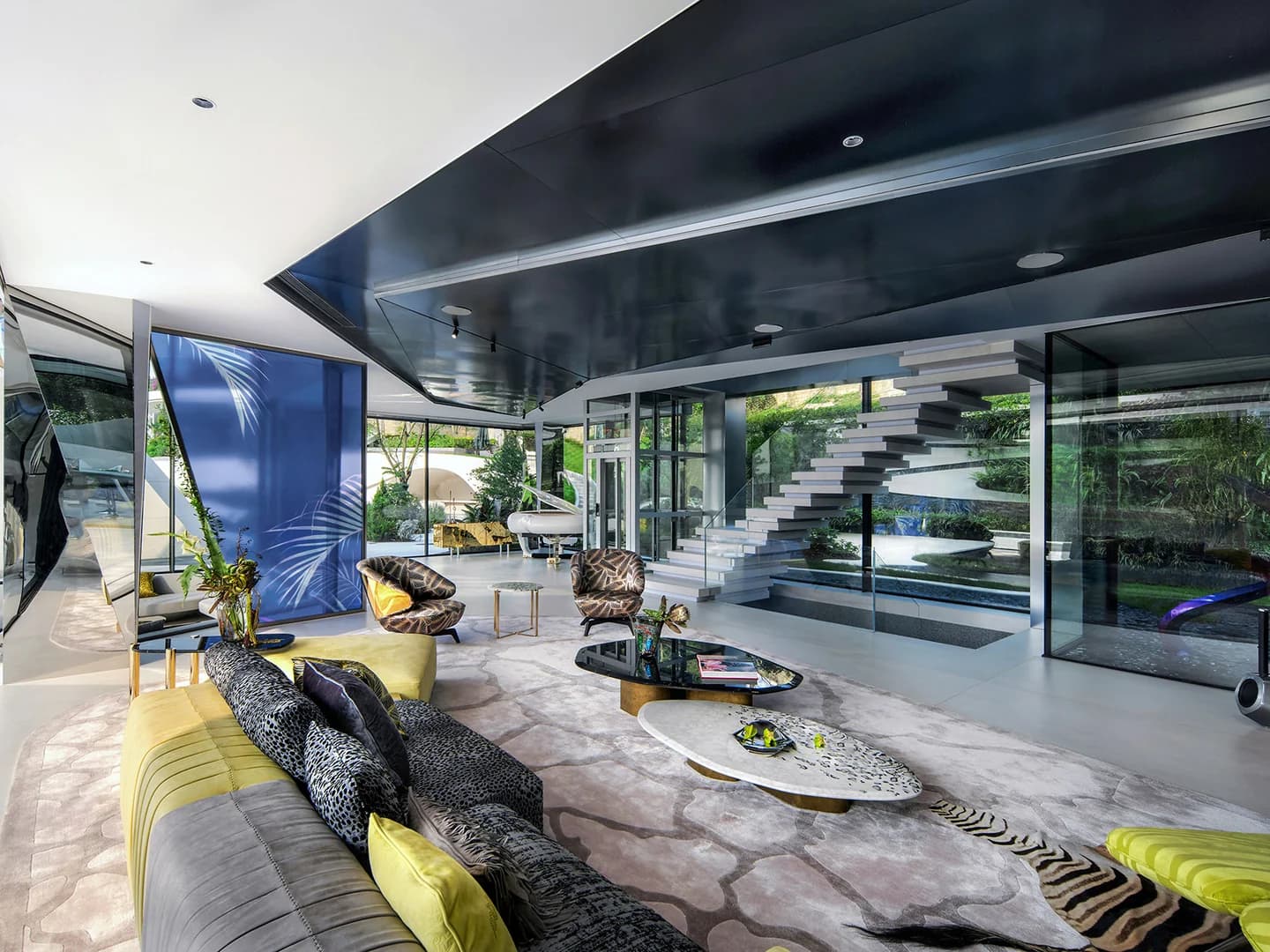 Тысяча бумажных журавликов для родного дома