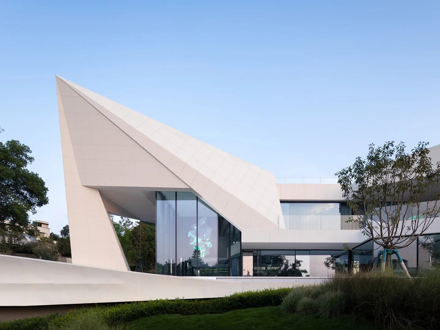 Тысяча бумажных журавликов для родного дома