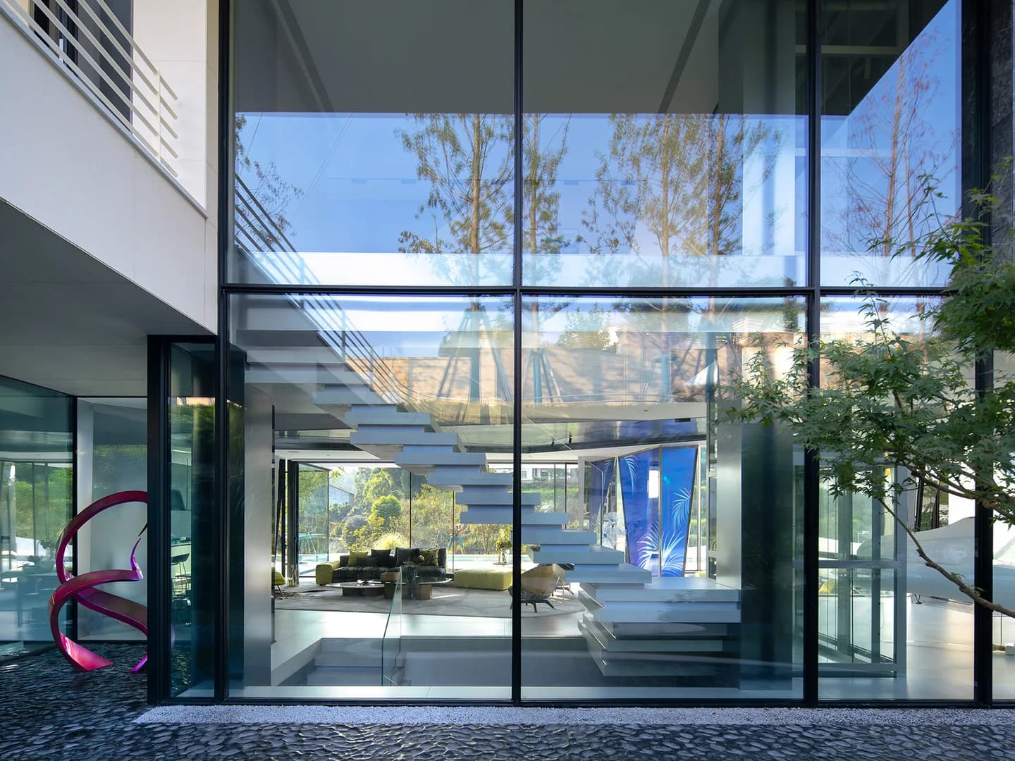 Тысяча бумажных журавликов для родного дома