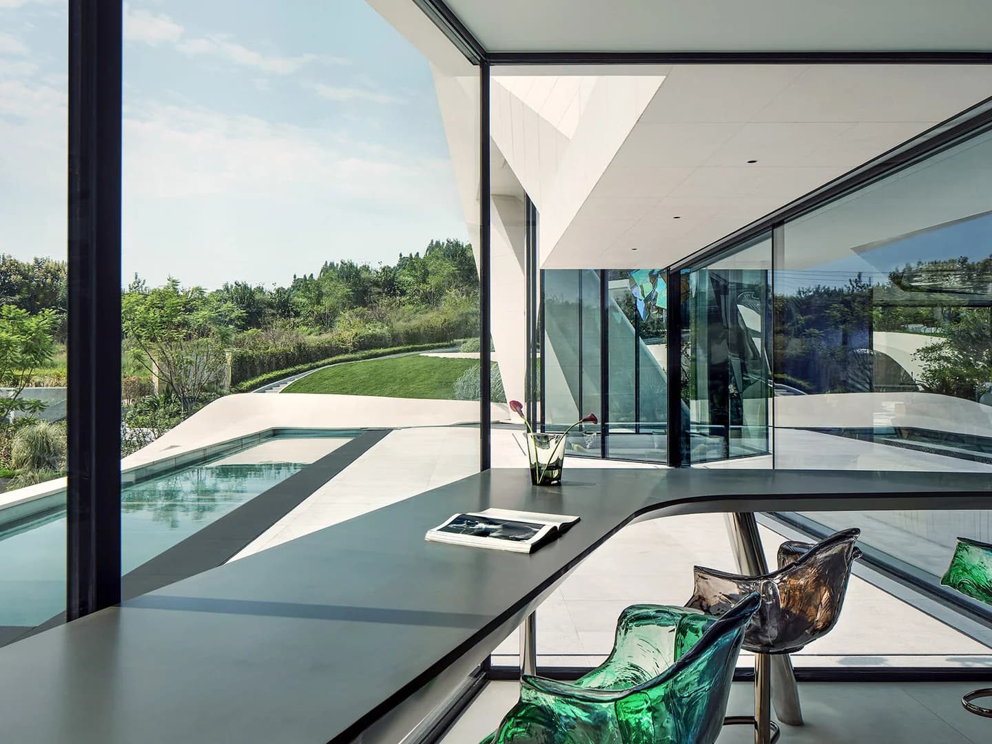 Тысяча бумажных журавликов для родного дома