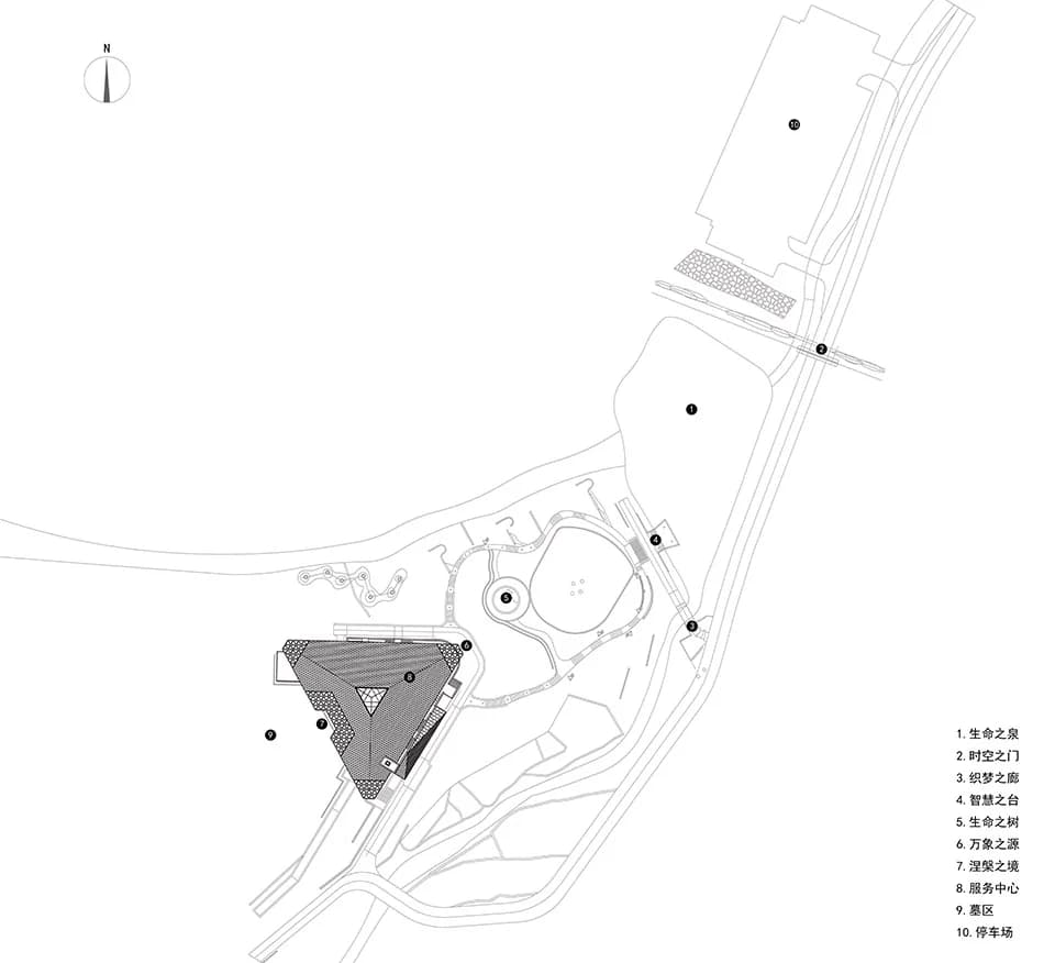 Парк памяти Андерс с облачным зеркалом