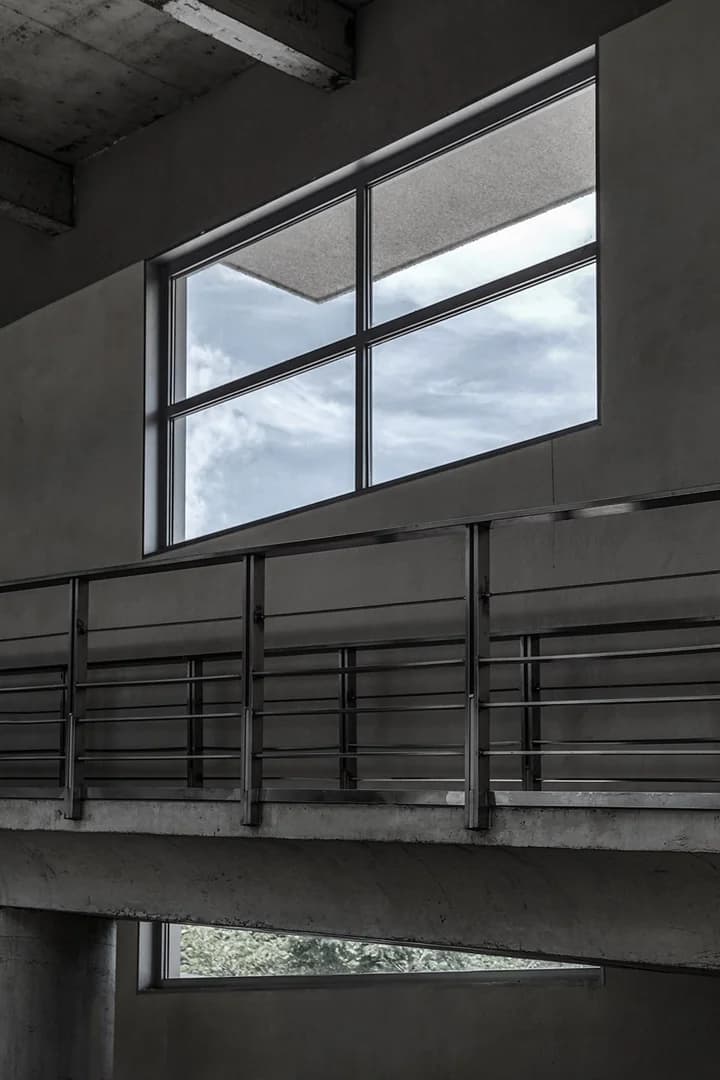 Музей и автозаправка в стиле Хуэйцзун