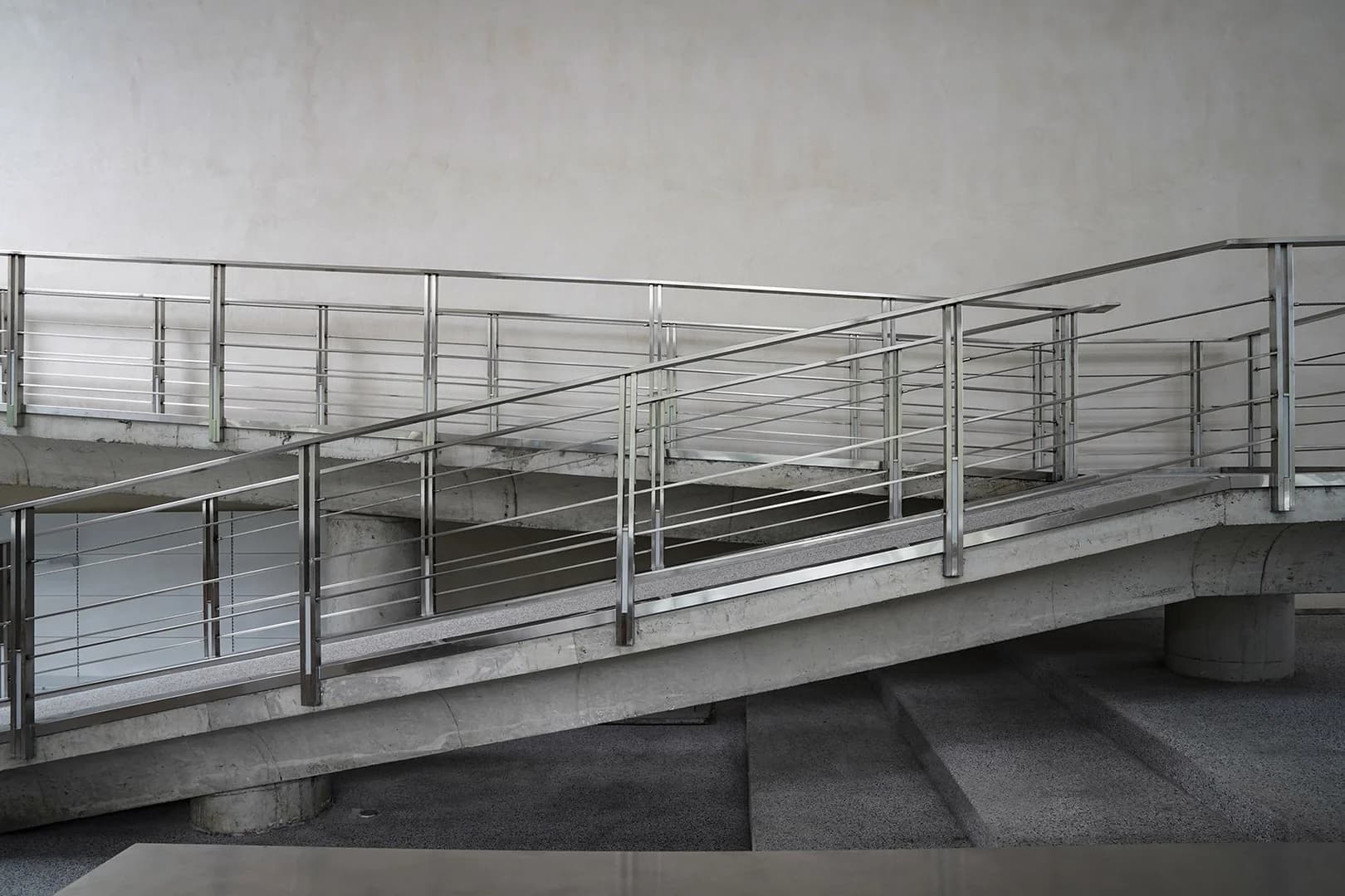 Музей и автозаправка в стиле Хуэйцзун