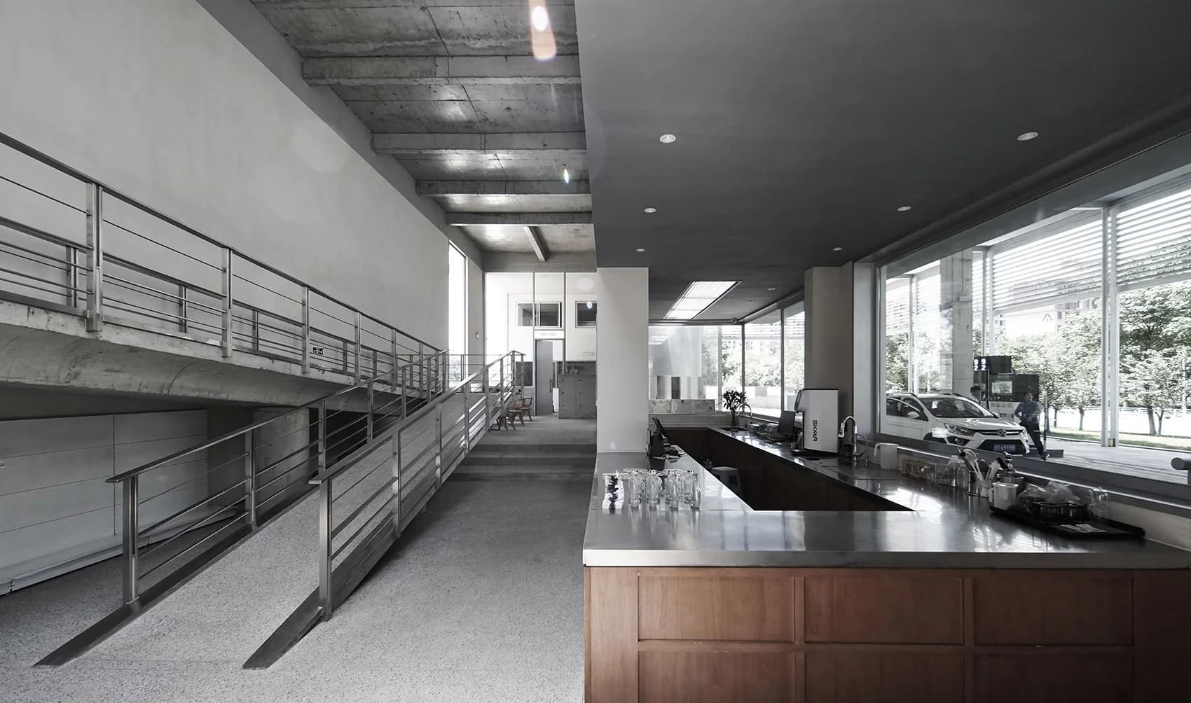 Музей и автозаправка в стиле Хуэйцзун