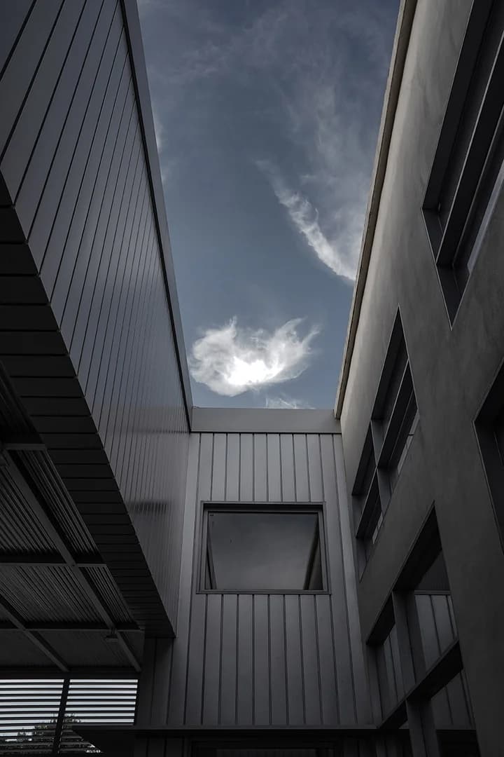 Музей и автозаправка в стиле Хуэйцзун