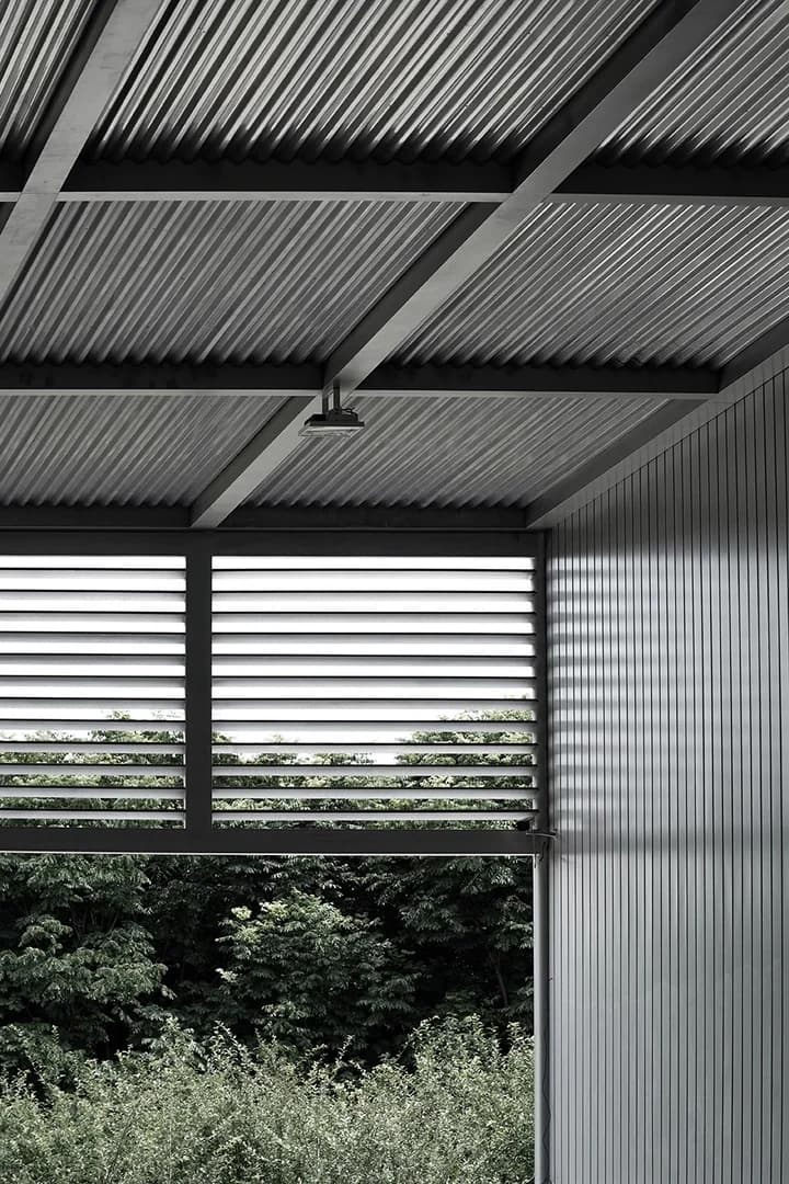 Музей и автозаправка в стиле Хуэйцзун