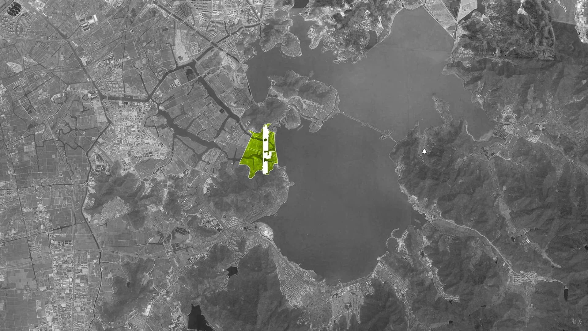 Международный конференц-центр: Рисовые поля и мосты