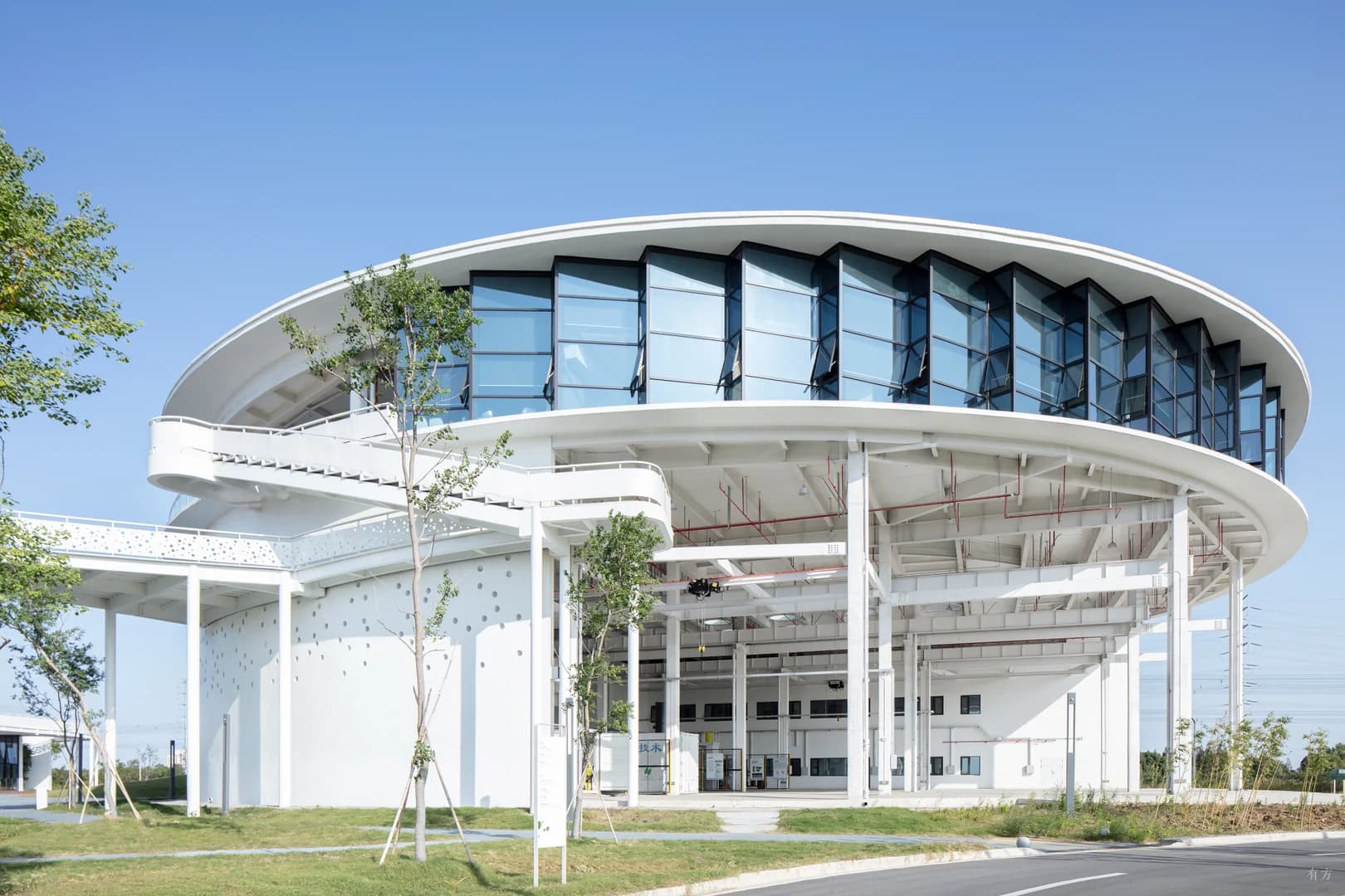 Поэтический ландшафт очистных сооружений