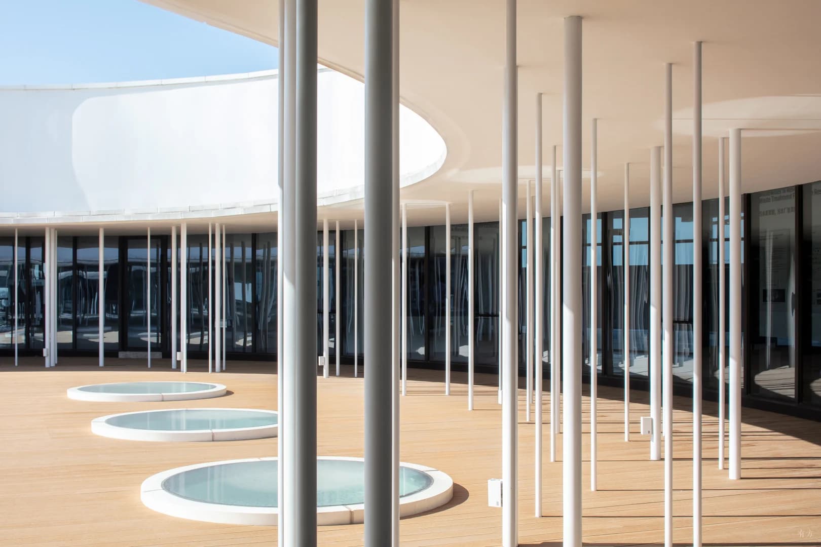 Поэтический ландшафт очистных сооружений