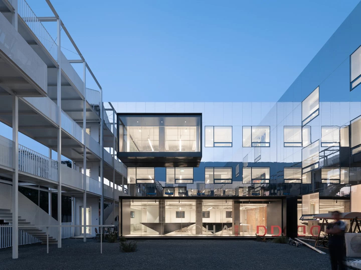 Парк с изгибами