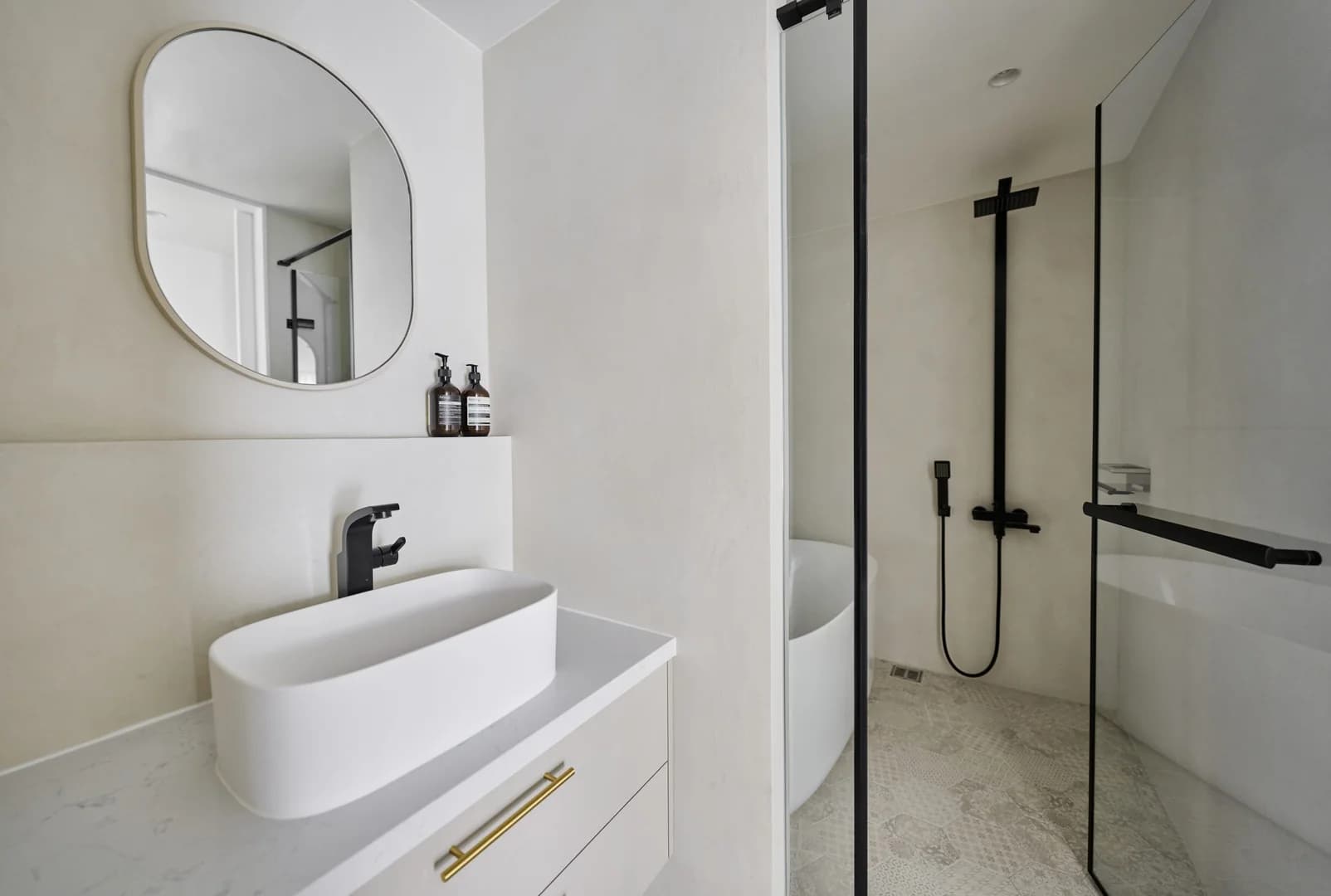 Розовый дом