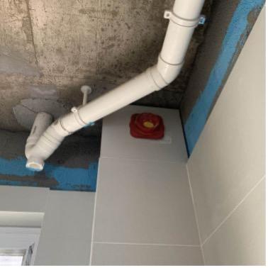 Обработка вытяжки ванной